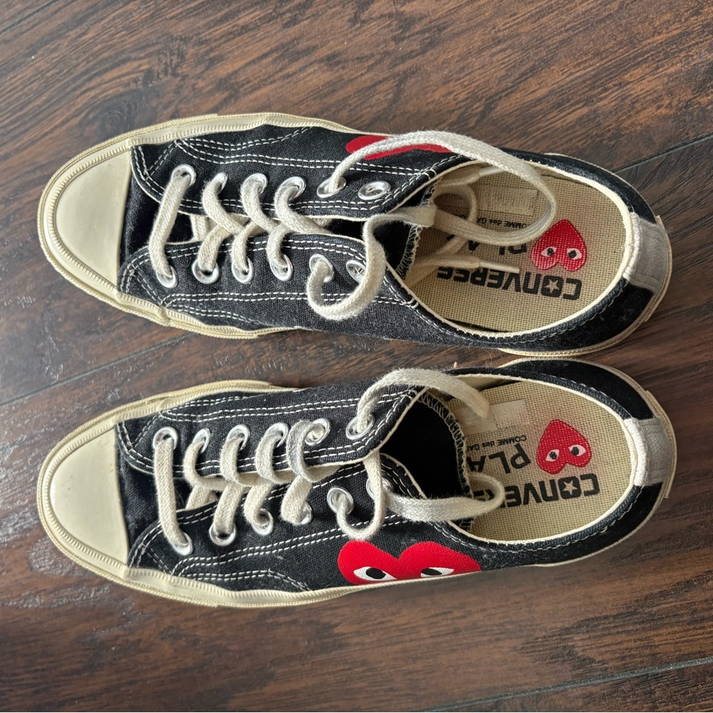 Comme des Garcons PLAY Black and Red Sneakers - Picture 6 of 6